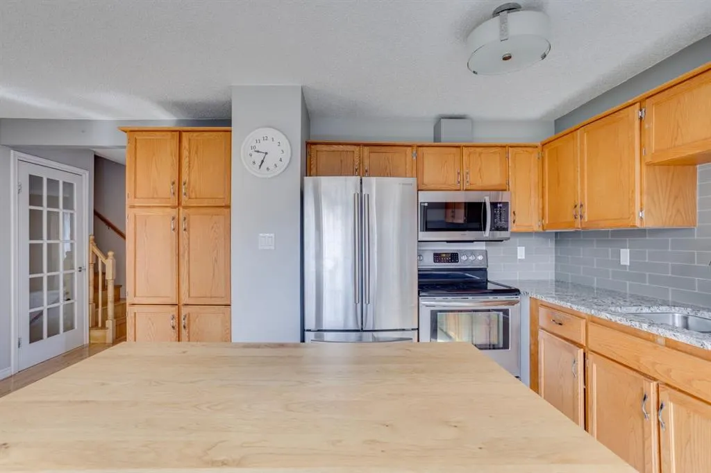 156 Grayling Crescent
