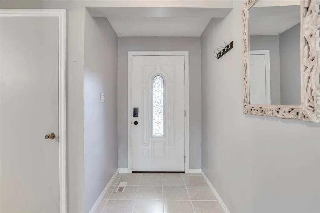 156 Grayling Crescent