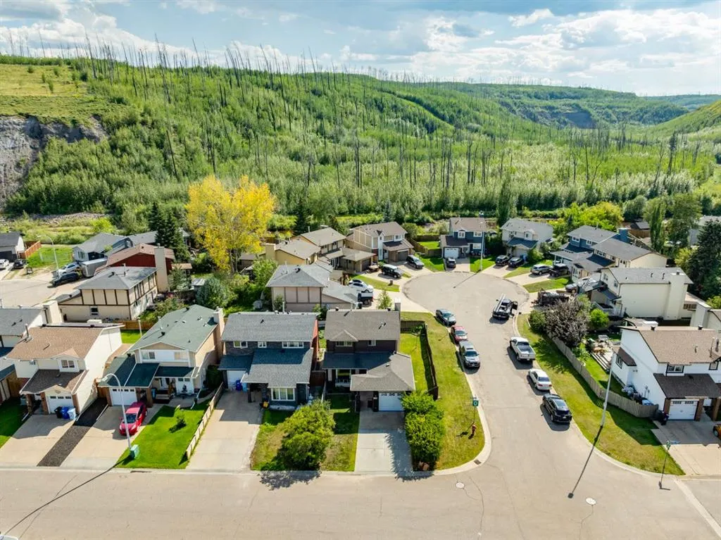 156 Grayling Crescent