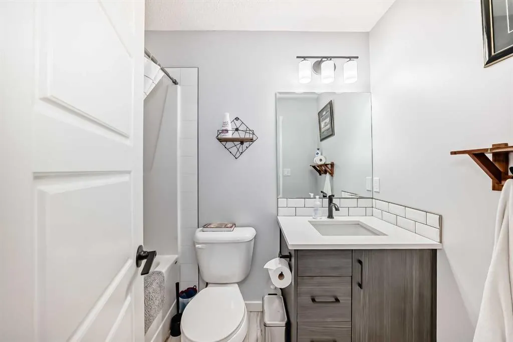50 Westland Road, #432