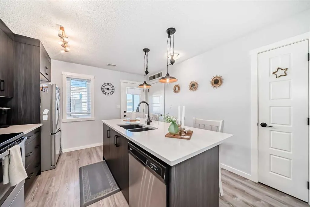 50 Westland Road, #432