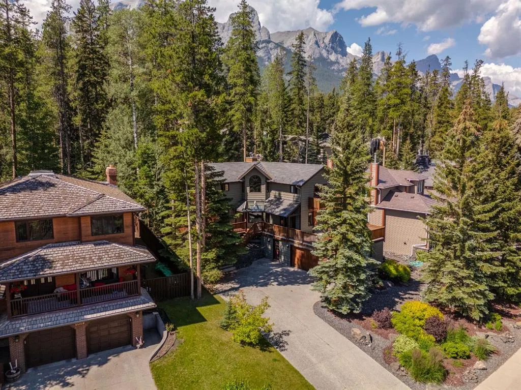1021 Rundleview Drive