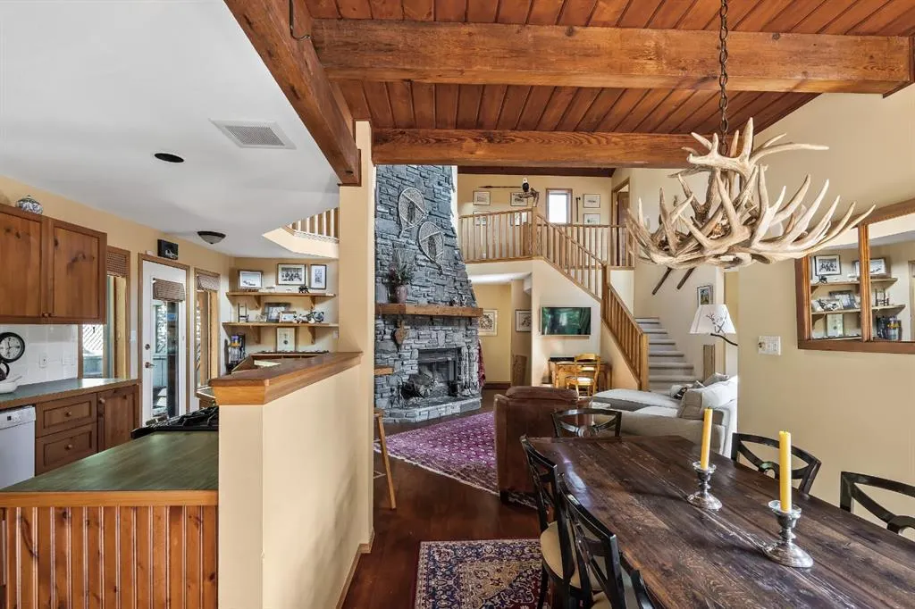 1021 Rundleview Drive