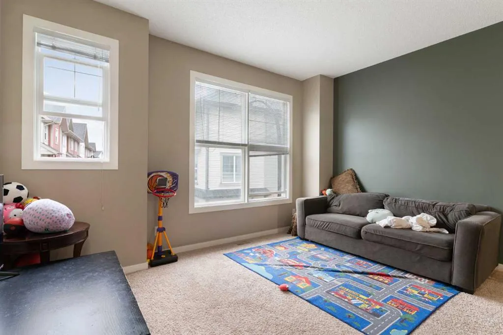 172 New Brighton Point SE