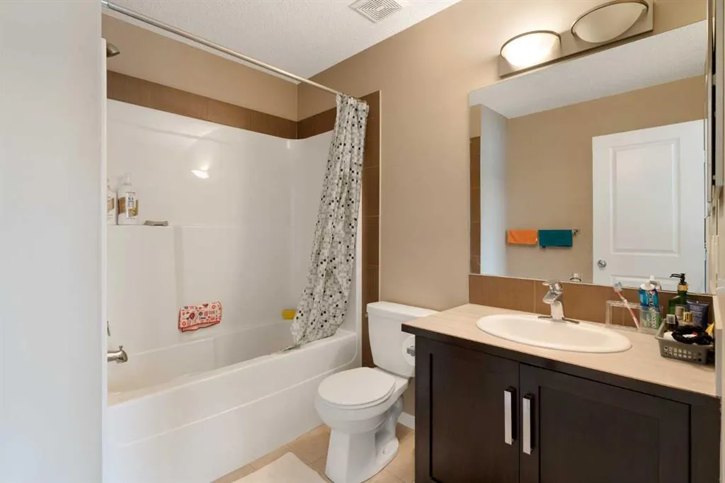 172 New Brighton Point SE