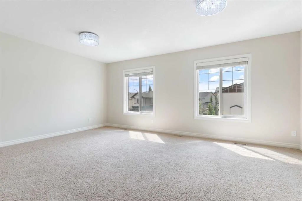 141 Sherwood Heights NW