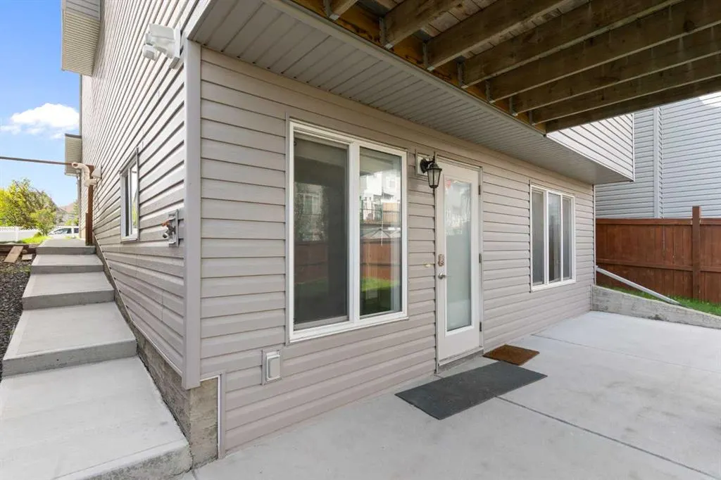 141 Sherwood Heights NW