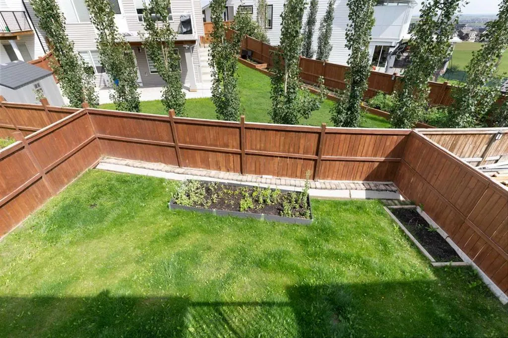 141 Sherwood Heights NW