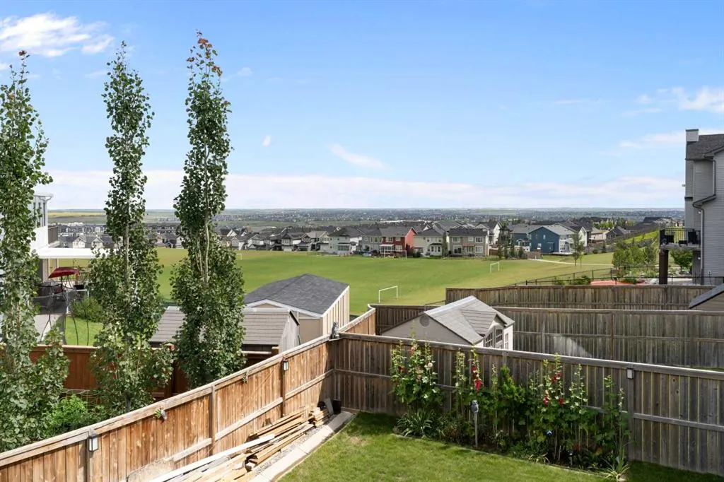 141 Sherwood Heights NW