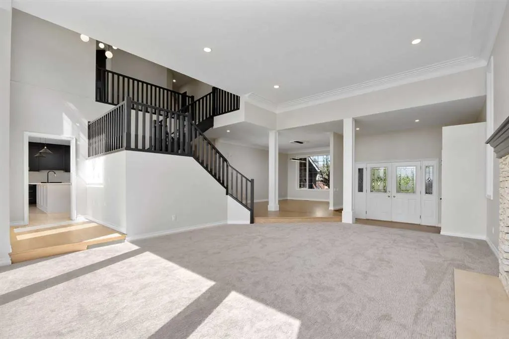 21 Douglas Woods Manor SE