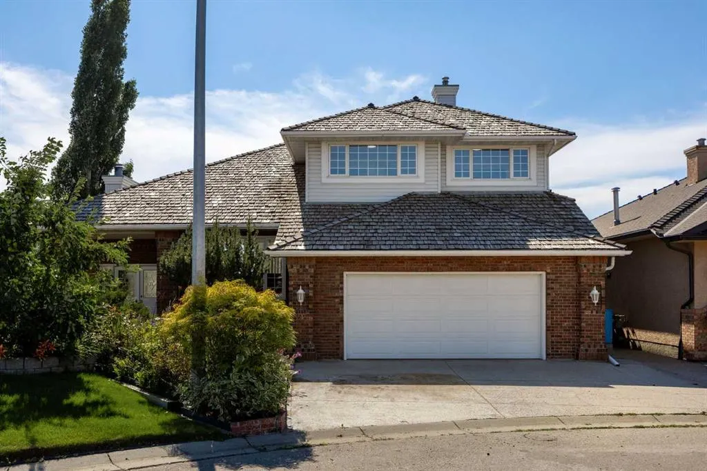 21 Douglas Woods Manor SE