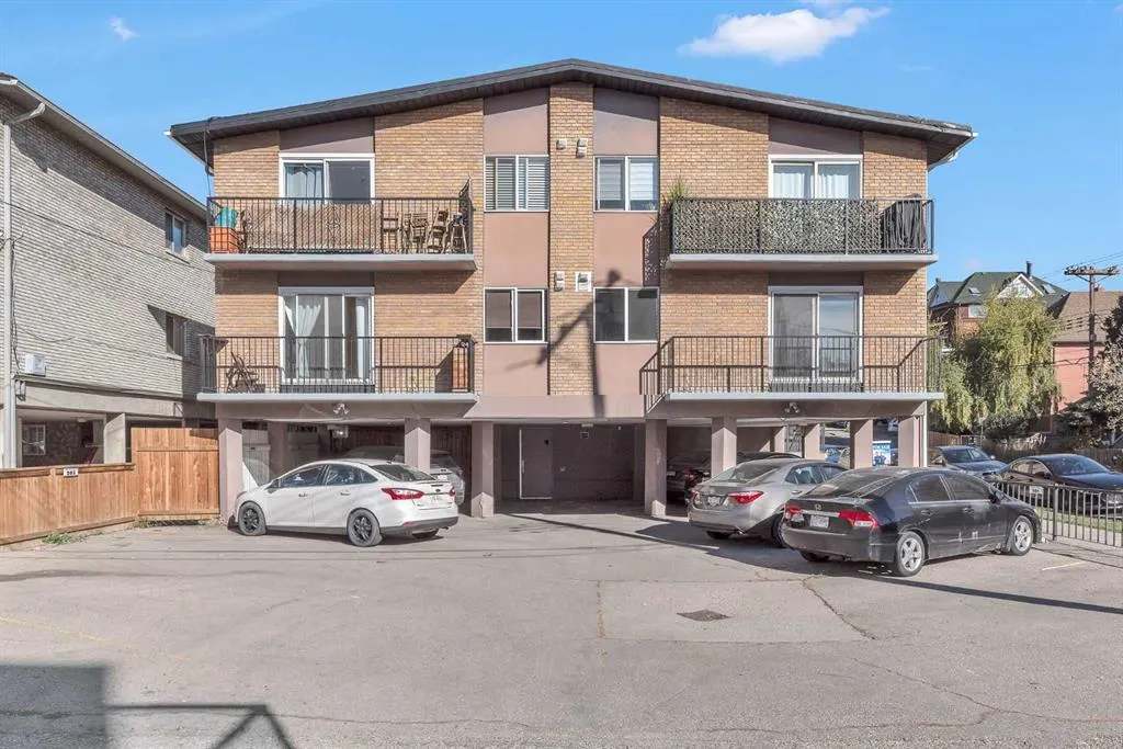 655 Meredith Road NE, #101