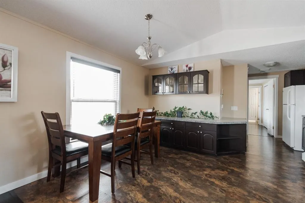 113 Mustang Road
