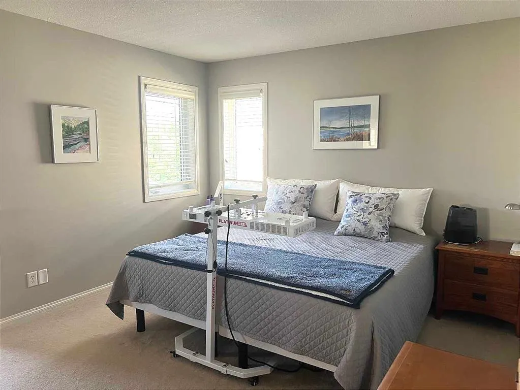 91 Coalbanks Gate W