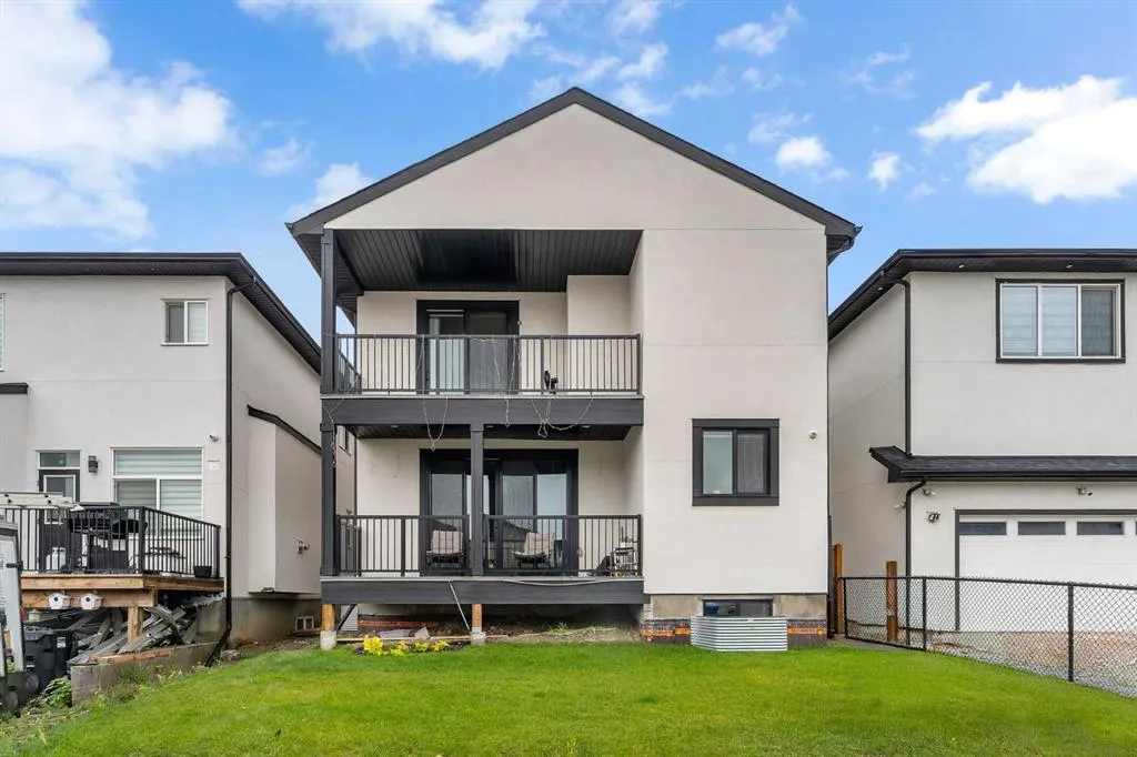 86 Saddlepeace Road NE