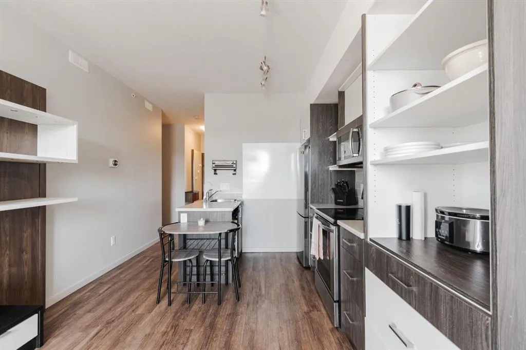 8106 Fraser Avenue, #402