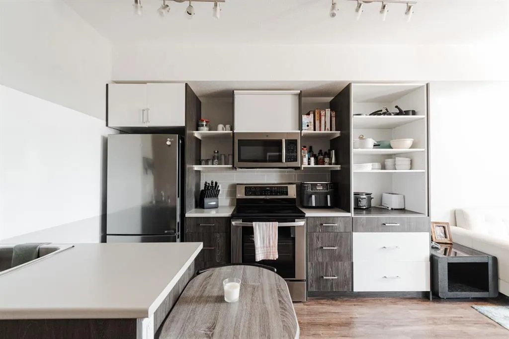 8106 Fraser Avenue, #402