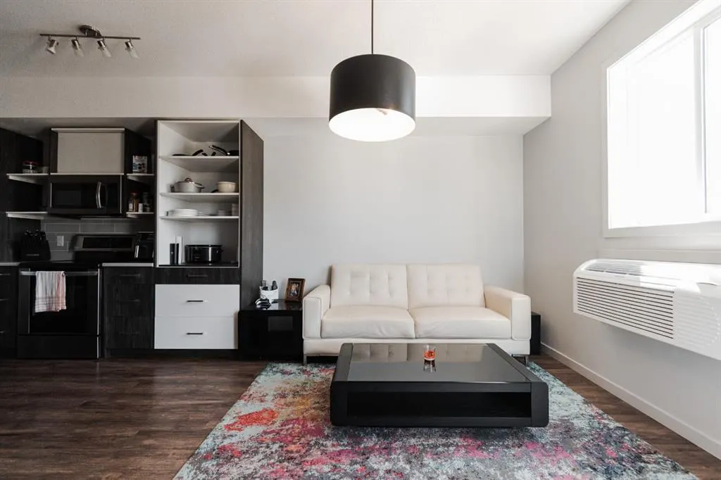 8106 Fraser Avenue, #402