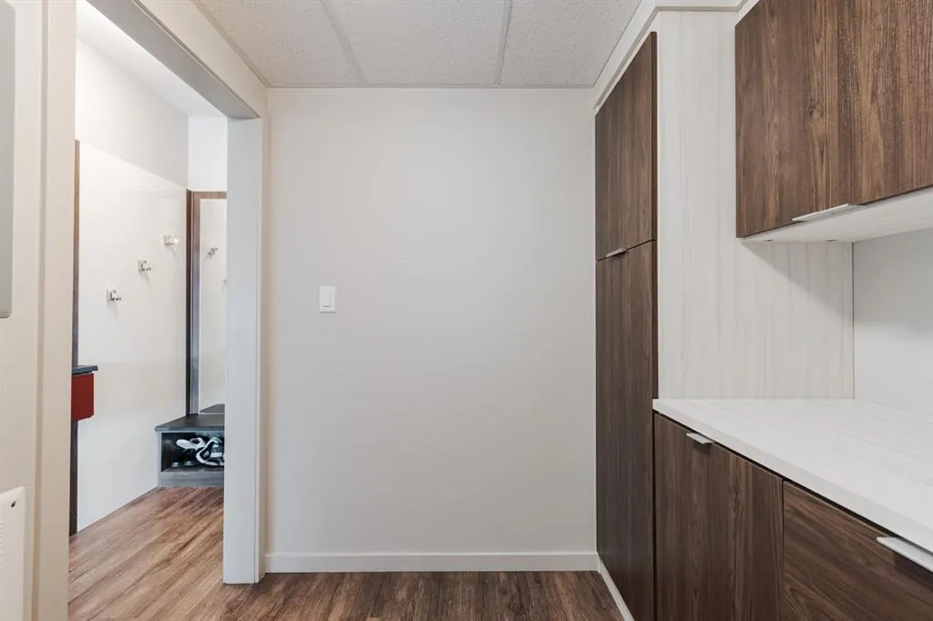 8106 Fraser Avenue, #402