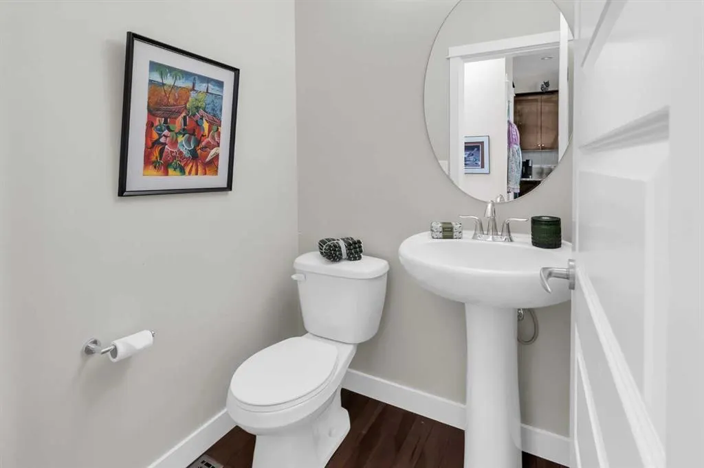 1001 8 Street NW, #2902