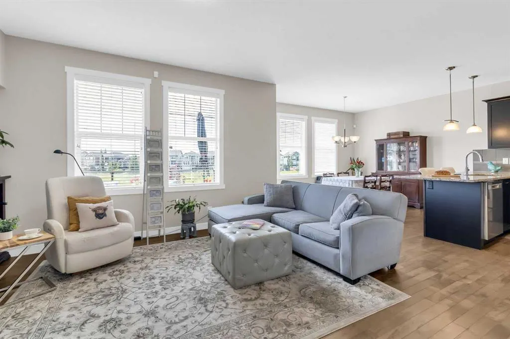 1001 8 Street NW, #2902
