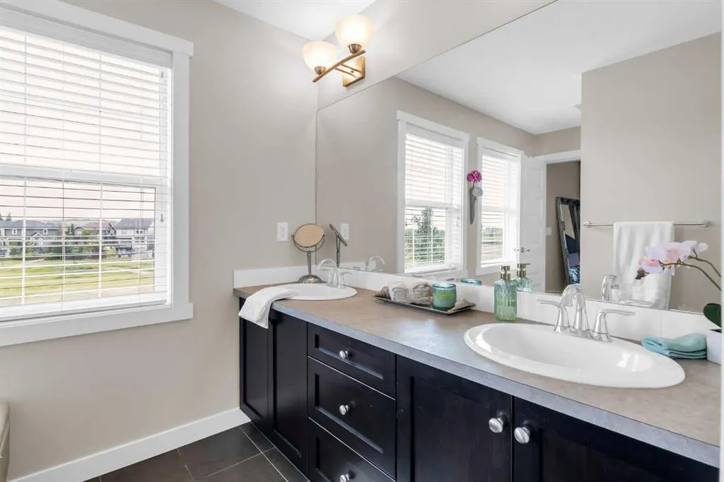 1001 8 Street NW, #2902