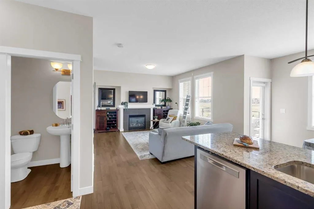 1001 8 Street NW, #2902