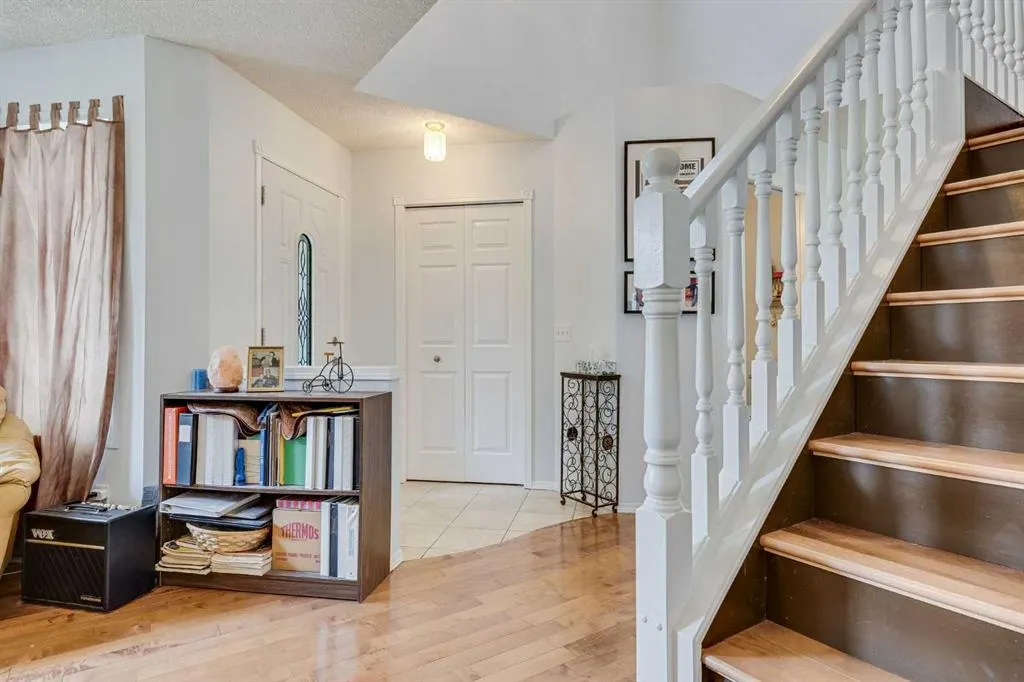 192 Douglas Ridge Green SE