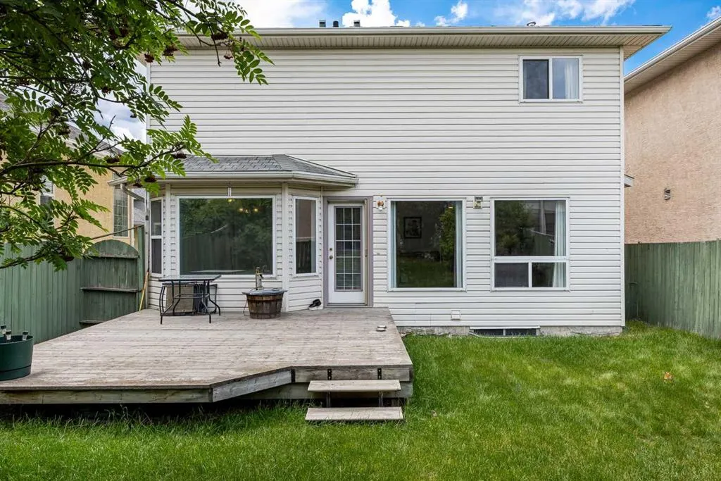 192 Douglas Ridge Green SE