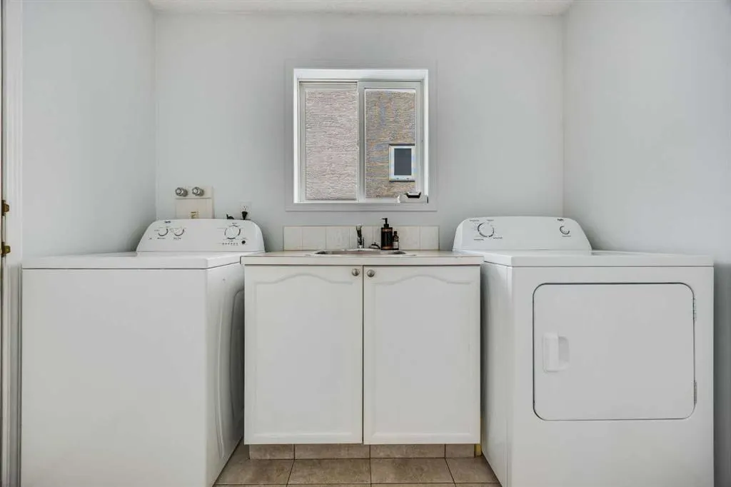 192 Douglas Ridge Green SE