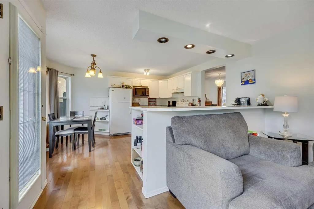192 Douglas Ridge Green SE