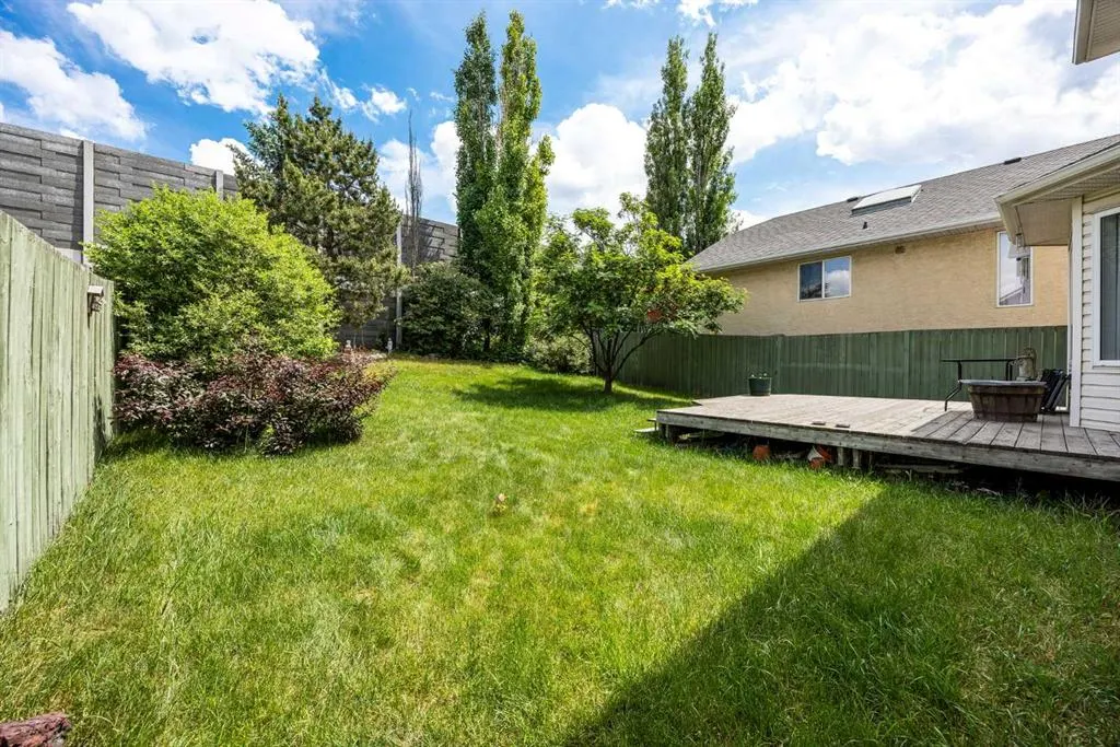 192 Douglas Ridge Green SE