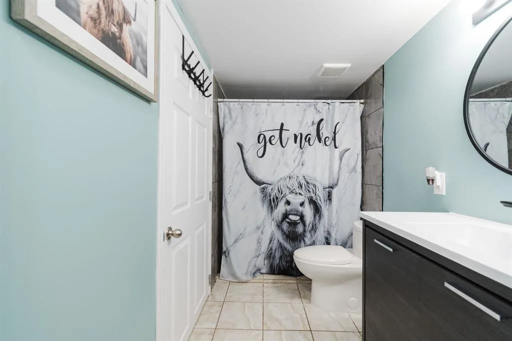208 Silvertip Place
