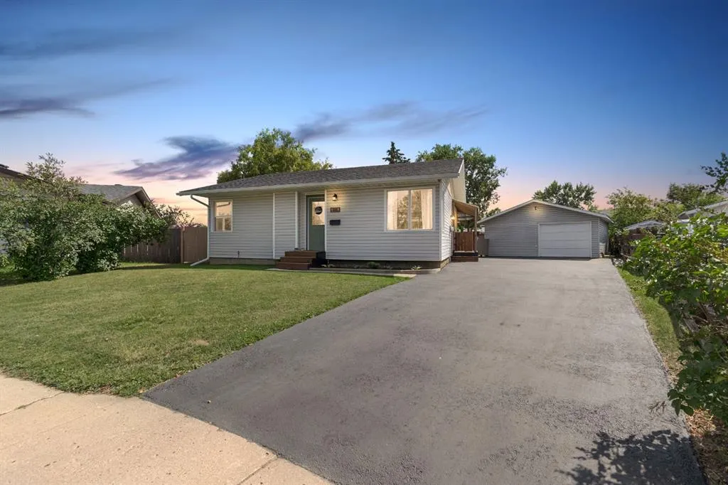 208 Silvertip Place