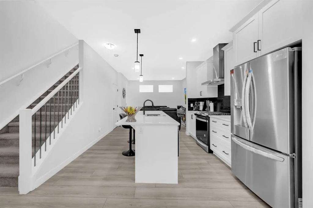 34 Sage Hill Lane NW