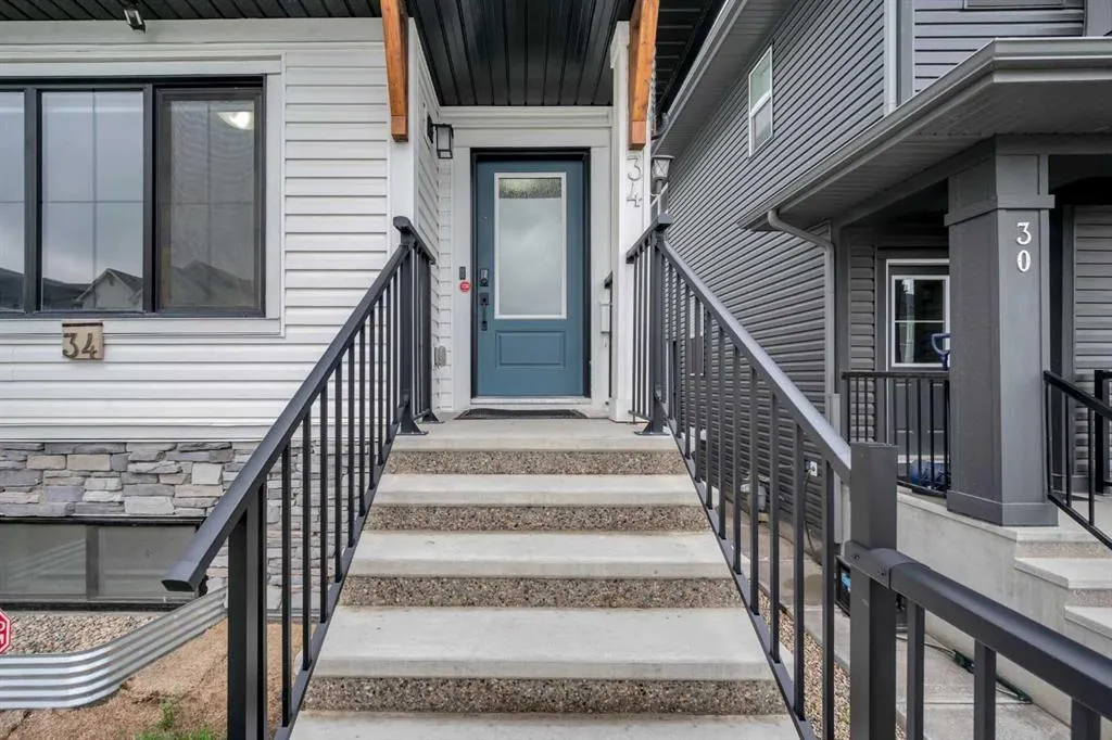 34 Sage Hill Lane NW