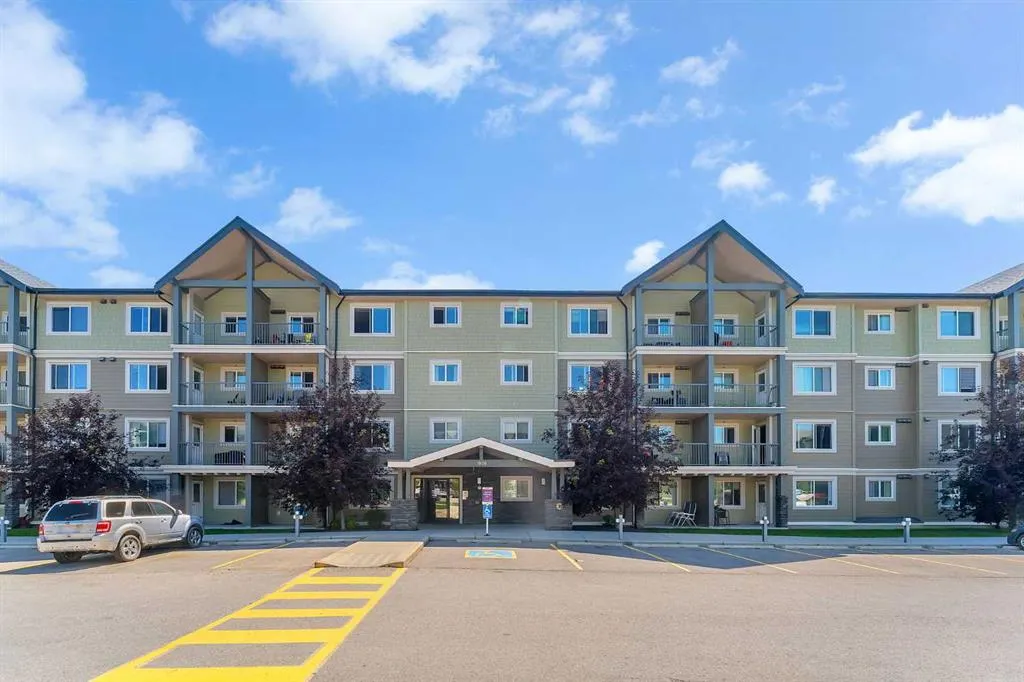 181 Skyview Ranch Manor NE, #1307