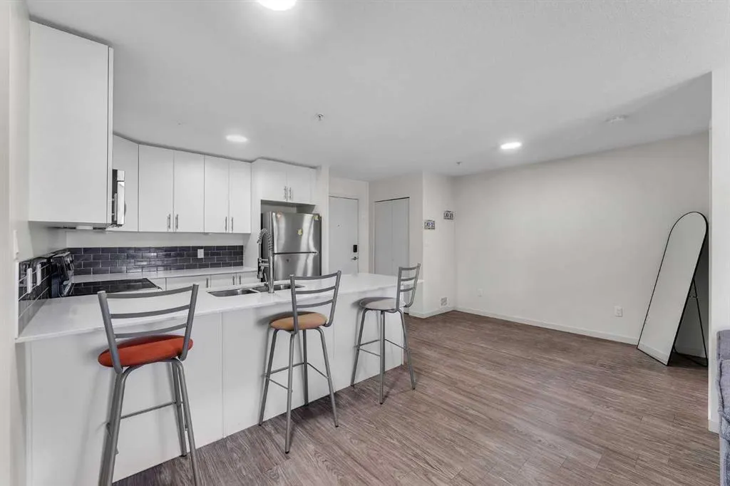 181 Skyview Ranch Manor NE, #1307