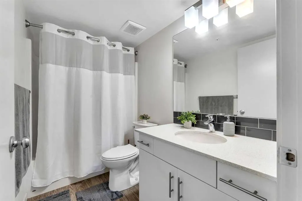 181 Skyview Ranch Manor NE, #1307