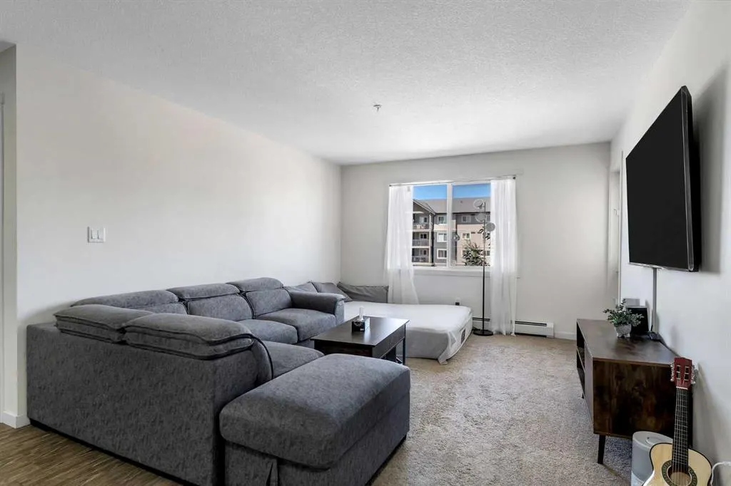 181 Skyview Ranch Manor NE, #1307