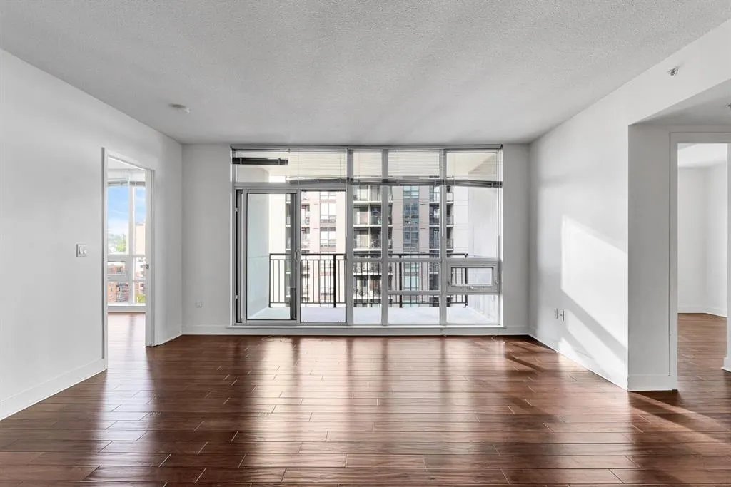 1118 12 Avenue SW, #901