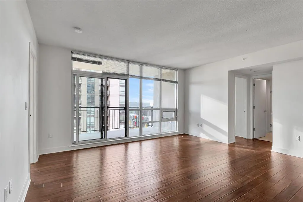 1118 12 Avenue SW, #901