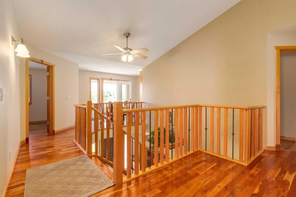 32 Gray Way NW
