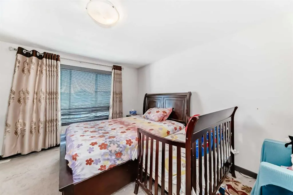 69 Redstone Villas NE
