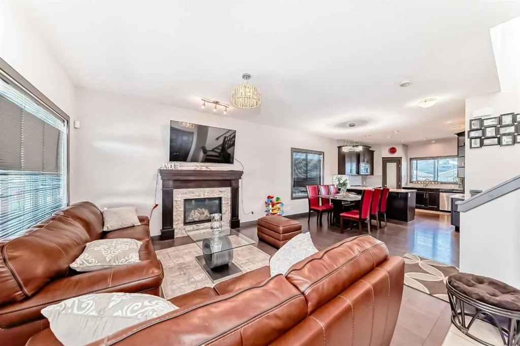 69 Redstone Villas NE