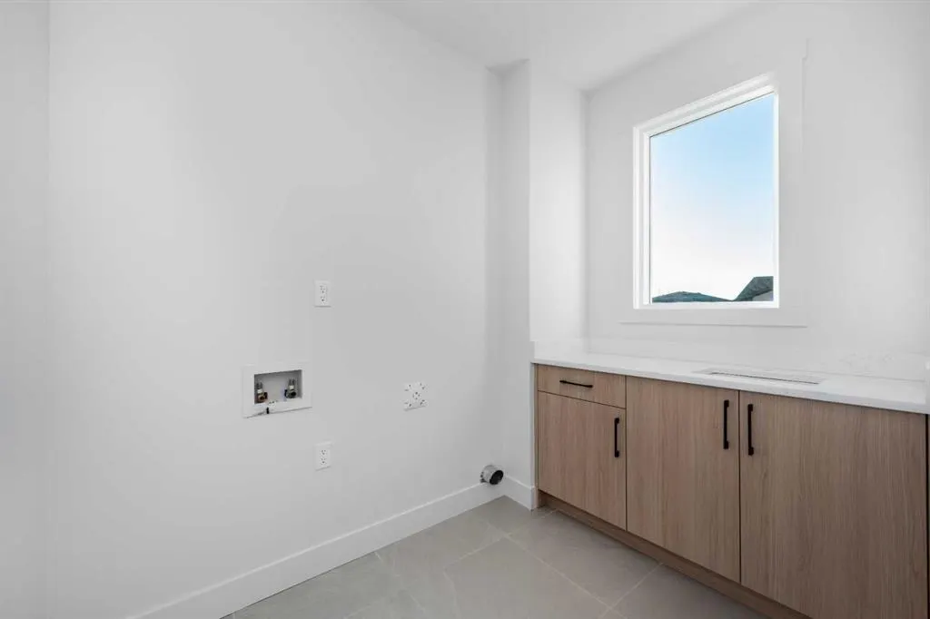 289 Waterford Heath