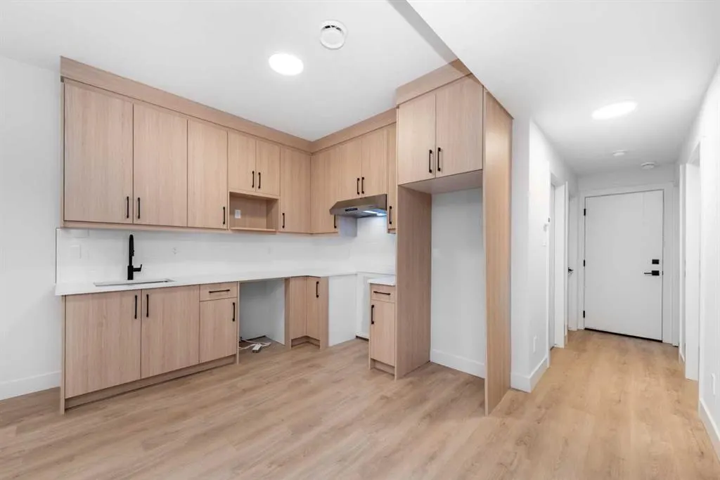 289 Waterford Heath