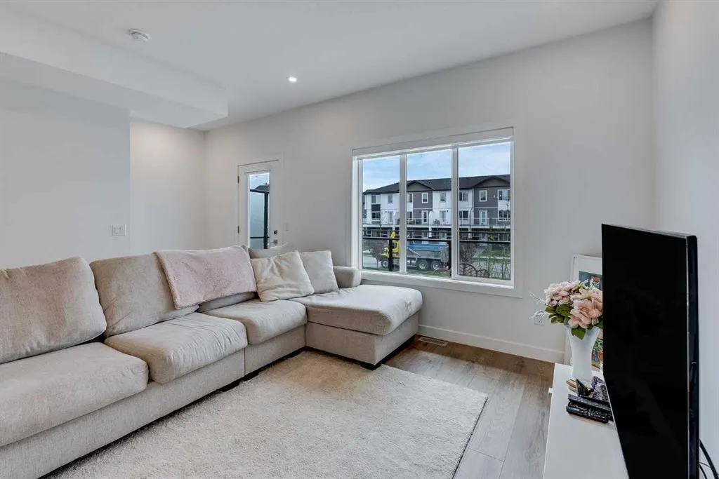 6 Merganser Drive, #302