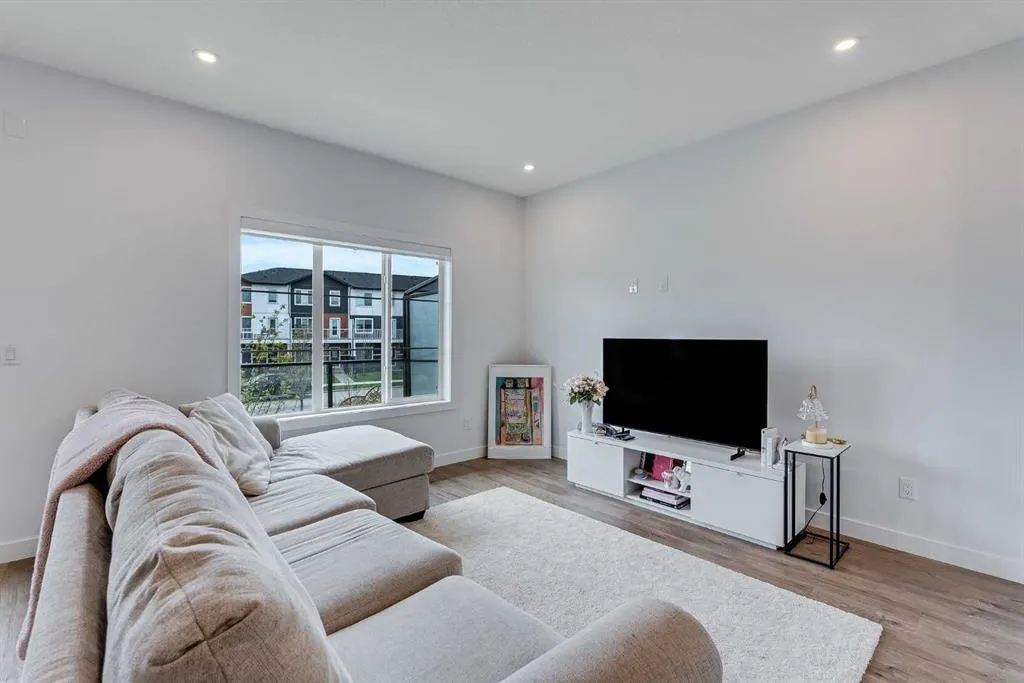 6 Merganser Drive, #302