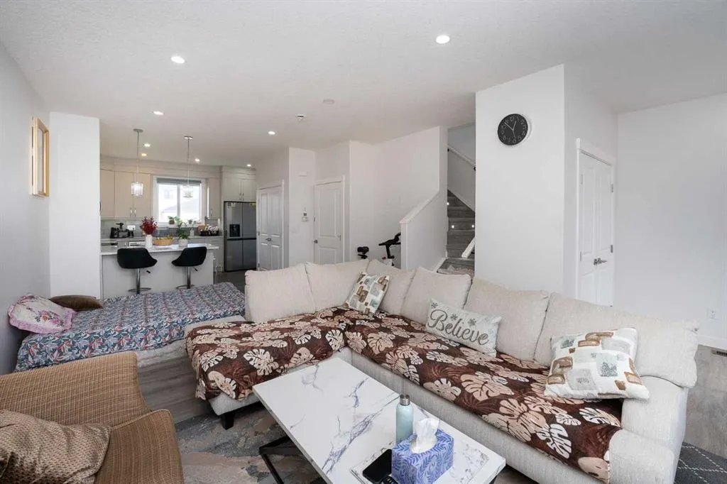64 Belvedere Park SE